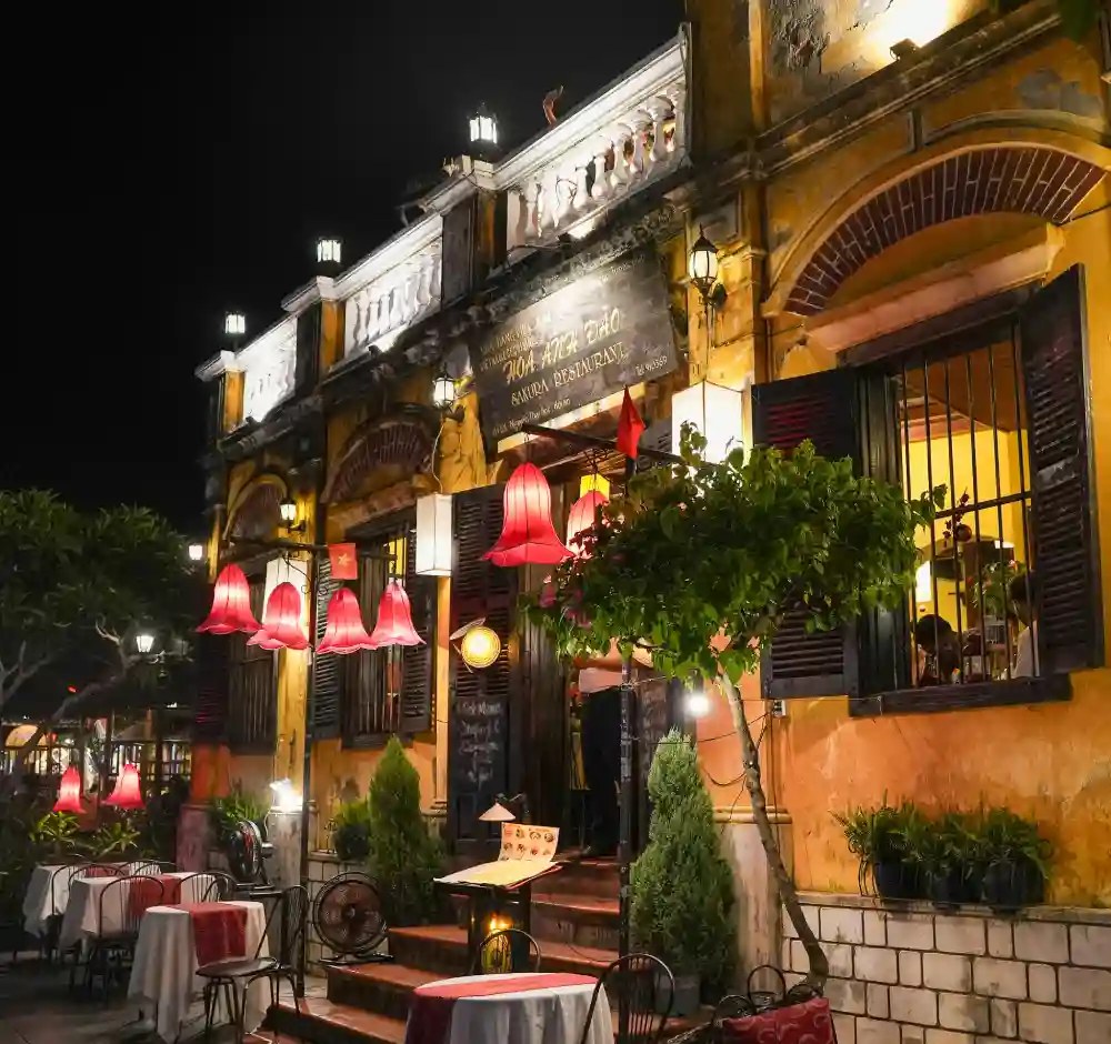 Hoi An Evening Street Food Walking Tour